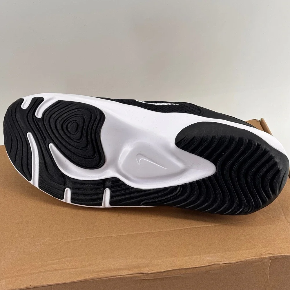 Nike Legend Essential 3 NN Mens 11 Black White Training Gym Shoes DM1120-001
